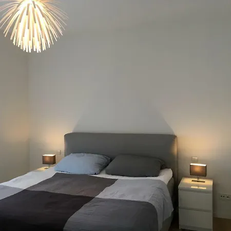 Unter Den Weinbergen * Königswinter