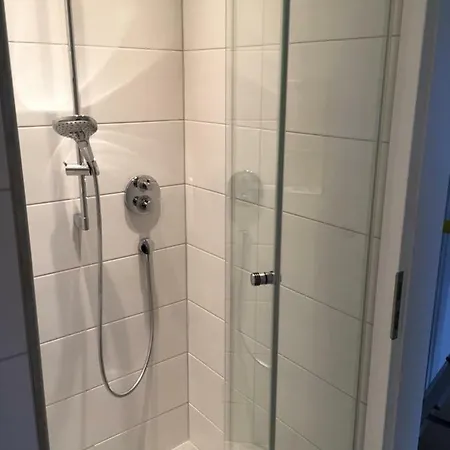 Unter Den Weinbergen