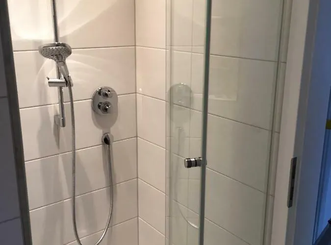 Unter Den Weinbergen